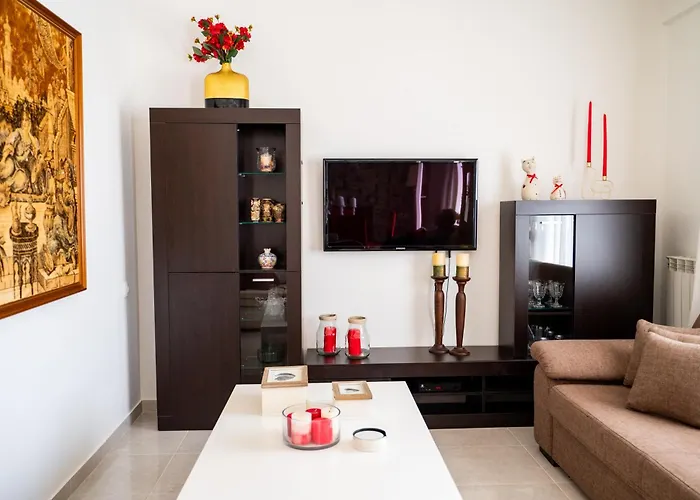 Depy's 2bd House * Лампи